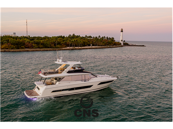 PRESTIGE 690 FLY