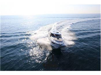 JEANNEAU MERRY FISHER 1095 COUPE SERIE 2 (2x300 YAMAHA))