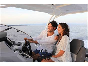 JEANNEAU CAP CAMARAT 9.0 WA SERIE 2