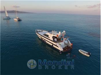 Cantieri di Pisa AKIR 21