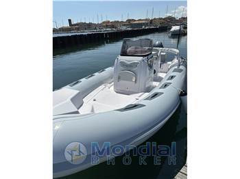 Motonautica F.lli Ranieri Srl Cayman 23 ST