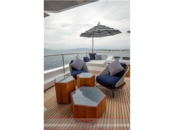 Guy couach yachts 37 metri