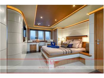 Guy couach yachts 37 metri