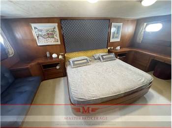 Benetti 23 metri