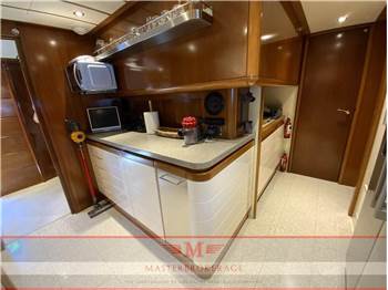 Ferretti custom line Cl 94