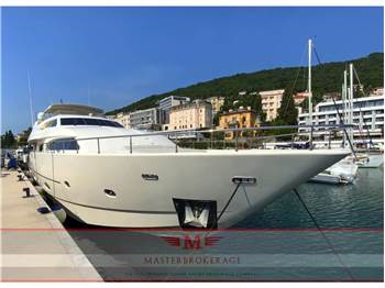 Ferretti custom line Cl 94