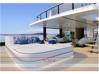 Benetti Byond 37 metri
