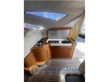 Cayman 58 WA