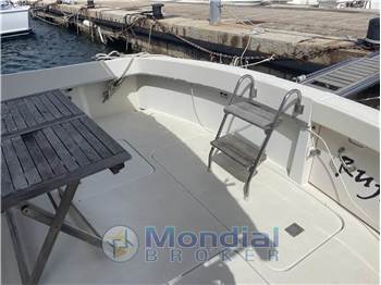 Hatteras 52C