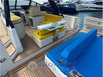 Evo Yachts Evo R4 WA