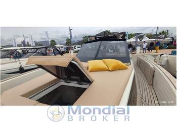 Evo Yachts Evo R4 WA