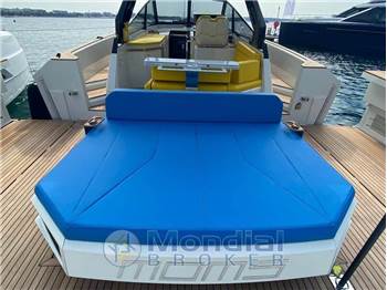 Evo Yachts Evo R4 WA