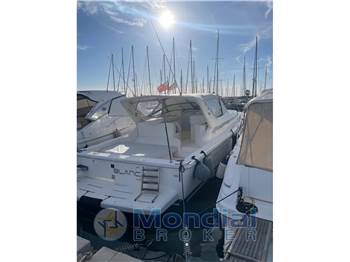 Riviera Marine 4000 Offshore