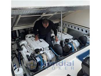 Bertram Yacht 360 Moppie