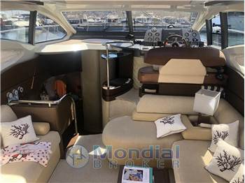 Azimut 43S