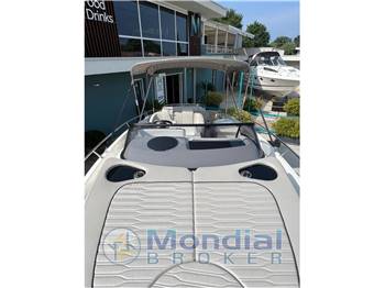 Cranchi Yachts E30 Endurance