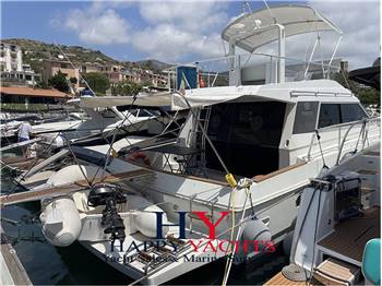 Ferretti Yachts Altura 36 fly