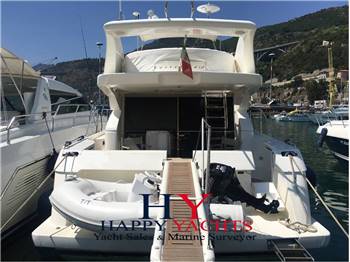 Ferretti Yachts 430