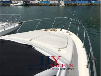 Ferretti Yachts 430