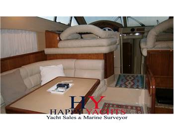 Ferretti Yachts 430