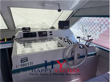Ferretti Yachts Altura 36 fly