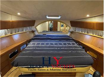 Ferretti Yachts Altura 45 Fly