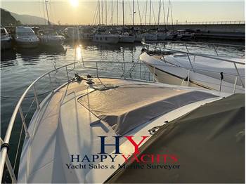 Ferretti Yachts Altura 45 Fly