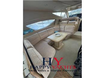 Ferretti Yachts 460