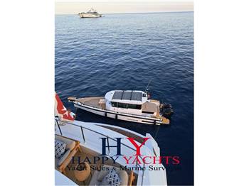 Axopar 28 Cabin BRABUS LINE