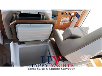 Axopar 28 Cabin BRABUS LINE