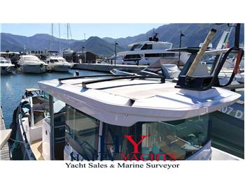 Axopar 28 Cabin BRABUS LINE