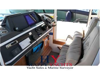 Axopar 28 Cabin BRABUS LINE