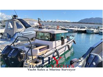 Axopar 28 Cabin BRABUS LINE