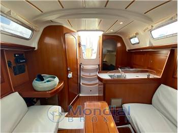BENETEAU OCEANIS CLIPPER 323