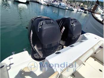 BOSTON WHALER 285 CONQUEST