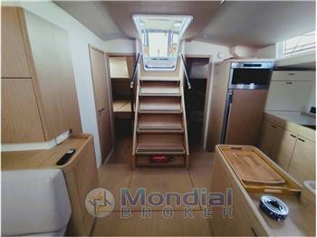 BENETEAU OCEANIS 54