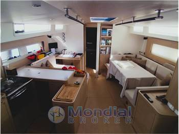 BENETEAU OCEANIS 54
