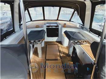 BENETEAU OCEANIS 54