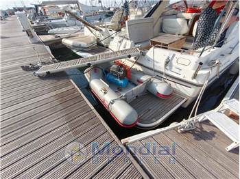 FAIRLINE BOATS FAIRLINE 33 TARGA