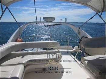 Sea Ray 400 SEDAN BRIDGE