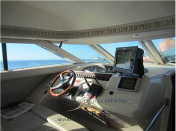 Sea Ray 400 SEDAN BRIDGE