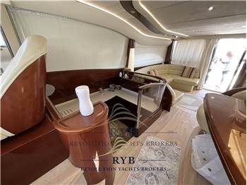 Princess Yachts 61 Fly