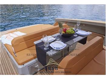 Evo Yachts Evo R4 WA