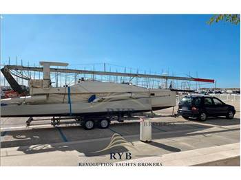 Trimarano MAKANI ALALA 30'