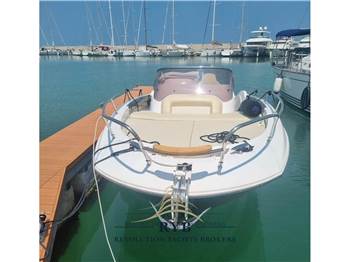 Sessa Marine KEY LARGO 27