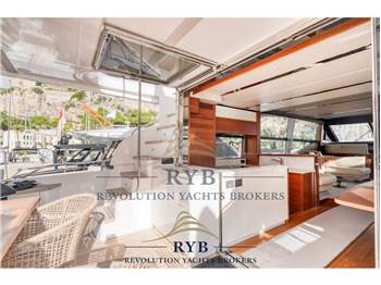 Princess Yachts 68 FLY