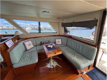Uniesse Marine 42 Fly