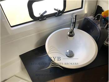 Jeanneau Merry Fisher 895