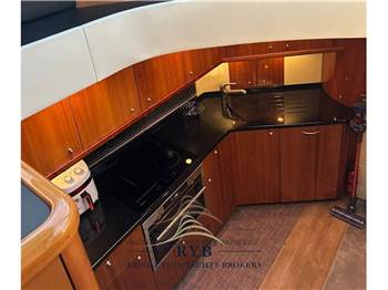 Sunseeker Predator 62