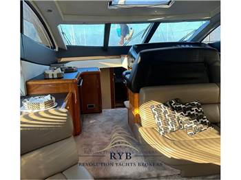 Sunseeker Predator 62